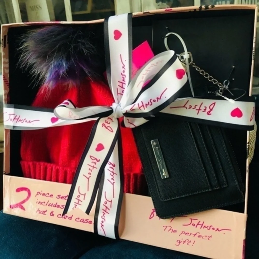 Betsey Johnson Pom Pom Beanie & Card Case Wallet Key Fob Gift Set NWT